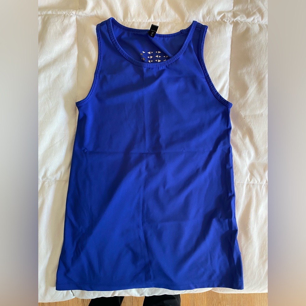 Blue patterned mesh Tank Top